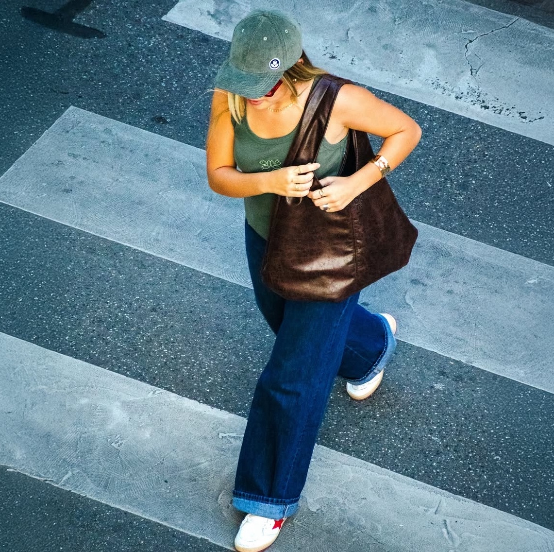Acre Clothes Dusk Tote Outside