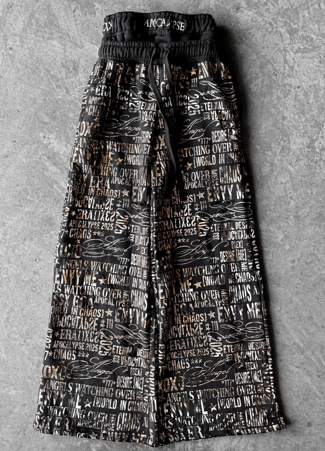 Apocalypse Scripture Sweats Full
