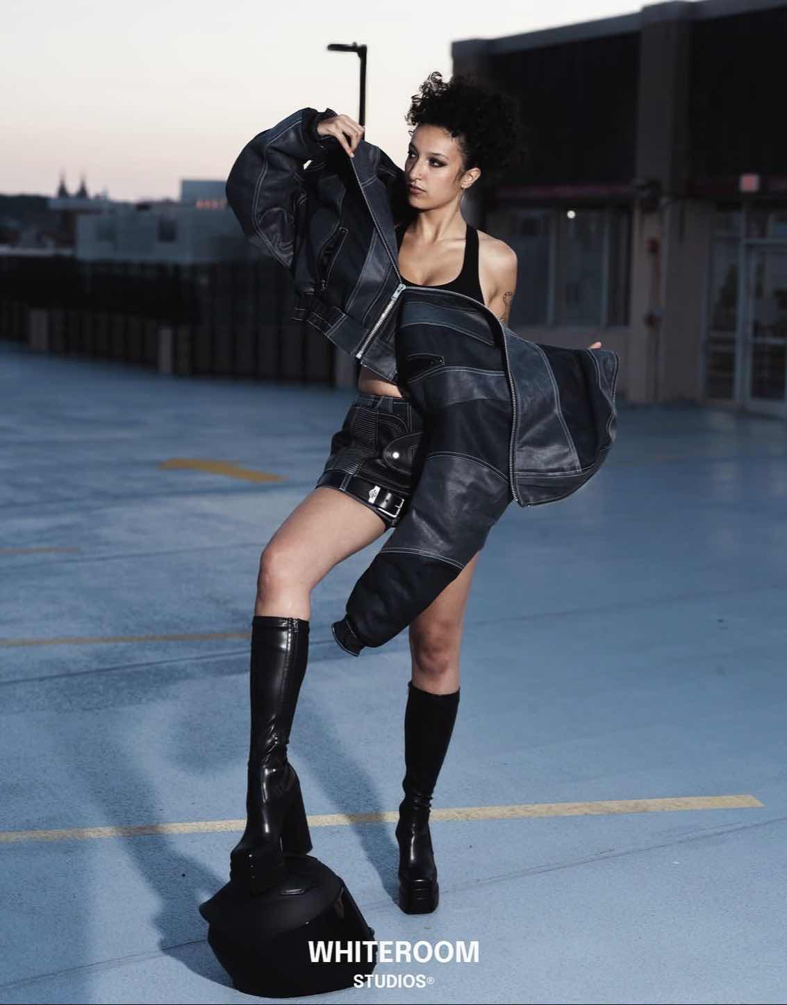 Splitline Bomber Front