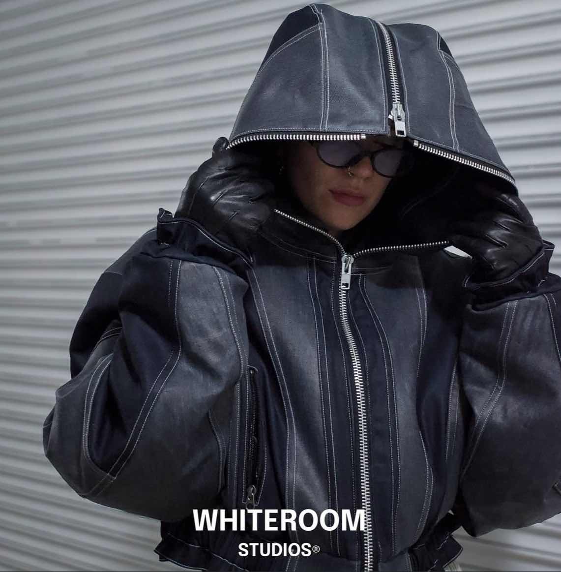 Splitline Bomber Hood Detail