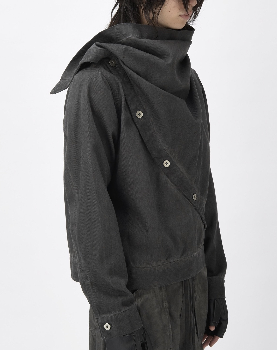 Troubled Waters Asymmetrical Closure